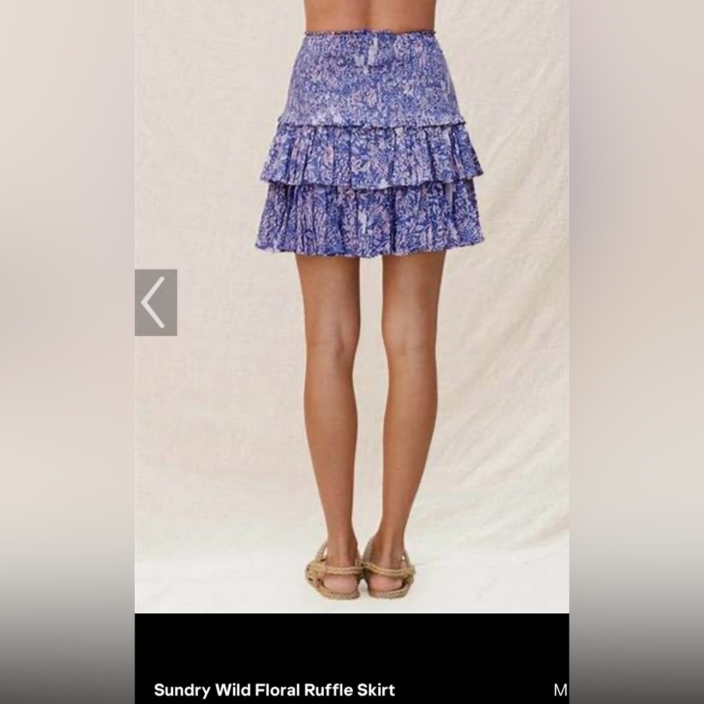 Sundry Wild Floral Ruffle Skirt, Size 0 EUC